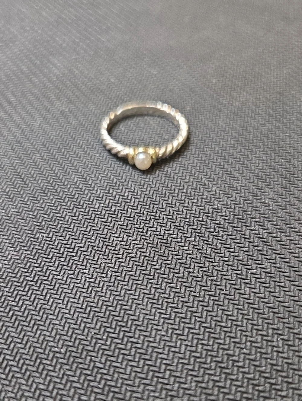 David Yurman Silver Twisted Cable Ring with White Pearl